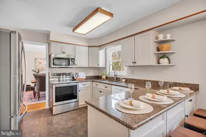 517 Perry Drive, Mount Laurel, NJ 08054 - Photo 7