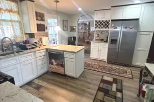 44 Warren St, Beverly, NJ 08010 - Photo 5