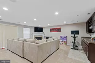 68 Benford Ln, Edgewater Park, NJ 08010 - Photo 5