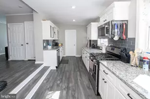 802 W Front St, Florence, NJ 08518 - Photo 15