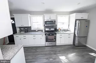 802 W Front St, Florence, NJ 08518 - Photo 11