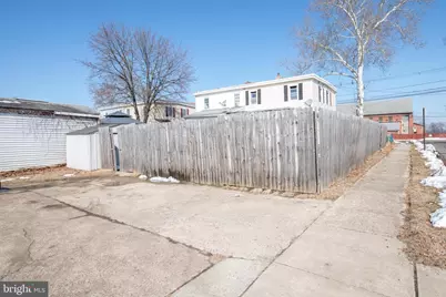 802 W Front Street, Florence, NJ 08518 - Photo 33