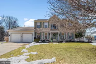 71 Parry Dr, Hainesport, NJ 08036 - Photo 1