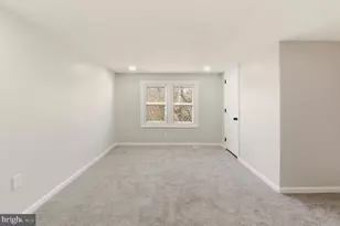 102 Dawn Dr, Mount Holly, NJ 08060 - Photo 19