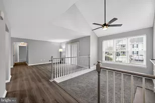 901 Saxony Dr, Mount Laurel, NJ 08054 - Photo 3