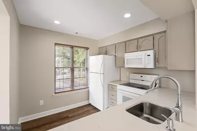 1676B Thornwood Drive, Mount Laurel, NJ 08054 - Photo 17