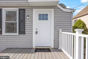 42 Spruce Ave, Maple Shade, NJ 08052 - Photo 5