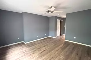 7708 Normandy Dr, Mount Laurel, NJ 08054 - Photo 11