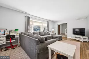 351 Tavistock Dr, Medford, NJ 08055 - Photo 5