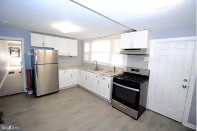 414 Lawrence Street, Burlington, NJ 08016 - Photo 5