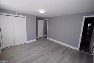 414 Lawrence St, Burlington, NJ 08016 - Photo 9