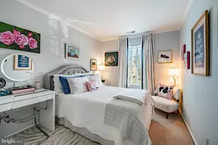 308 Sedgefield Dr, Mount Laurel, NJ 08054 - Photo 17