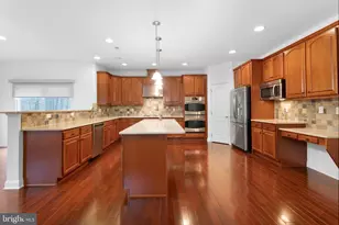 9 Foxcroft Way, Mount Laurel, NJ 08054 - Photo 17