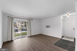 155 Bradford Ct, Mount Laurel, NJ 08054 - Photo 9