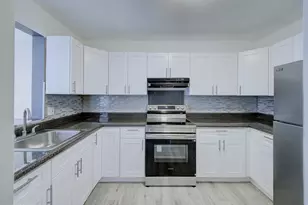 25 S Church Rd, Maple Shade, NJ 08052 - Photo 5