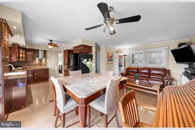 130 Club House Drive, Willingboro, NJ 08046 - Photo 5