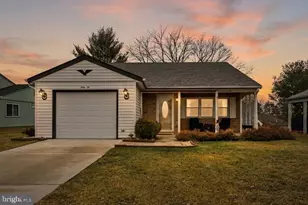 46 Gramercy Pl, Southampton, NJ 08088 - Photo 1