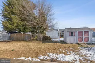 21 Paul Rd, Maple Shade, NJ 08052 - Photo 23