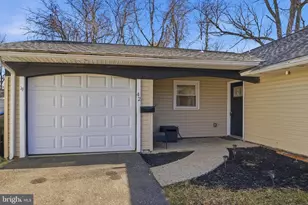 42 Bucknell Ln, Willingboro, NJ 08046 - Photo 3