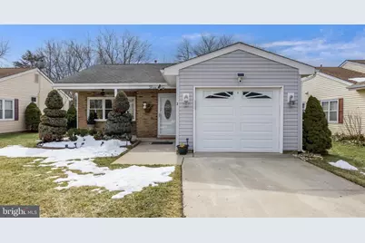 3 Sheffield Place, Southampton, NJ 08088 - Photo 1