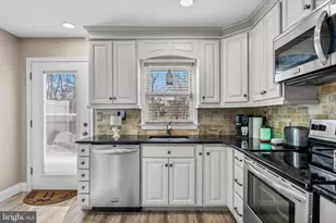 3 Sheffield Pl, Southampton, NJ 08088 - Photo 9