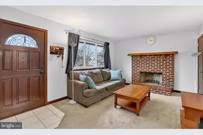 204 S Garden Boulevard, Beverly, NJ 08010 - Photo 11