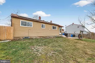 204 S Garden Blvd, Beverly, NJ 08010 - Photo 9