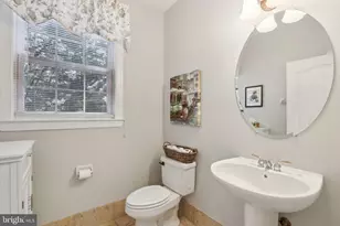 1 Cranbury Hill Ct, Mount Laurel, NJ 08054 - Photo 35