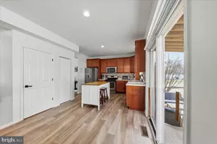 404 Montana Trl Trail, Browns Mills, NJ 08015 - Photo 7