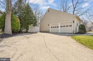 24 Whitechapel Dr, Mount Laurel, NJ 08054 - Photo 37