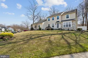 24 Whitechapel Dr, Mount Laurel, NJ 08054 - Photo 3