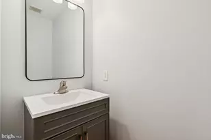 4 Saratoga Springs Dr, Cinnaminson, NJ 08077 - Photo 13