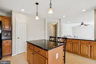 4 Saratoga Springs Dr, Cinnaminson, NJ 08077 - Photo 9