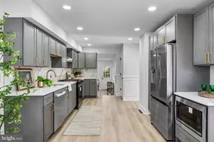 2204 New Albany Rd, Cinnaminson, NJ 08077 - Photo 9