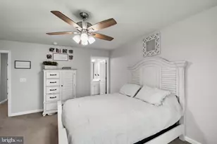 25 Katherine Dr, Burlington, NJ 08016 - Photo 17