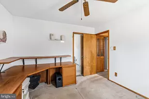 31 Fairmount Dr, Willingboro, NJ 08046 - Photo 9