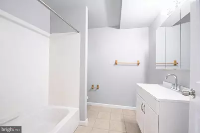 211 Front Street #2, Fieldsboro, NJ 08505 - Photo 5