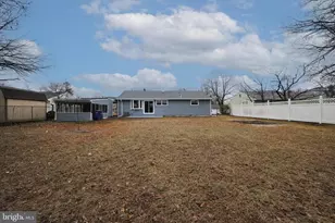 1108 Laurel Rd, Beverly, NJ 08010 - Photo 7