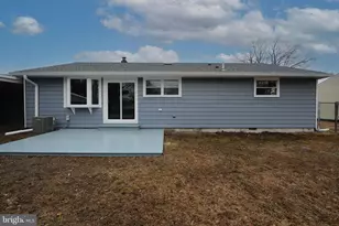 1108 Laurel Rd, Beverly, NJ 08010 - Photo 11