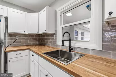 111 Hazelwood Circle, Willingboro, NJ 08046 - Photo 13