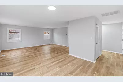 111 Hazelwood Circle, Willingboro, NJ 08046 - Photo 5