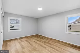 111 Hazelwood Cir, Willingboro, NJ 08046 - Photo 17