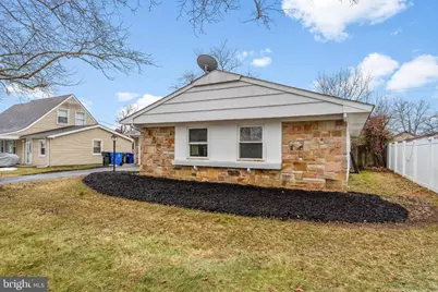 111 Hazelwood Circle, Willingboro, NJ 08046 - Photo 3