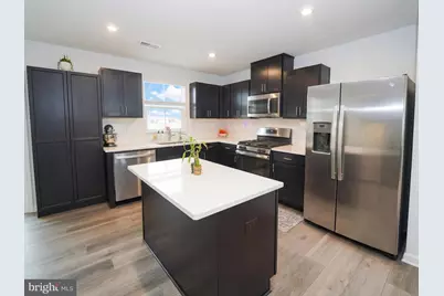 43 F Parsons Boulevard, Beverly, NJ 08010 - Photo 5