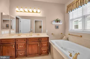 16 Lowell Dr, Marlton, NJ 08053 - Photo 21