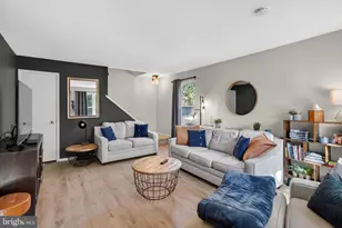 3037 Harbour Dr, Palmyra, NJ 08065 - Photo 1