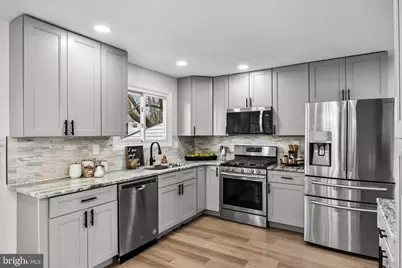 301 Cardinal Road, Beverly, NJ 08010 - Photo 11