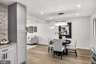 301 Cardinal Rd, Beverly, NJ 08010 - Photo 13