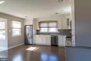 303 Eayrestown Rd, Southampton, NJ 08088 - Photo 5