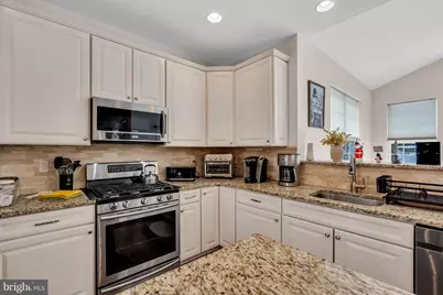 81A N Locust Avenue, Marlton, NJ 08053 - Photo 27